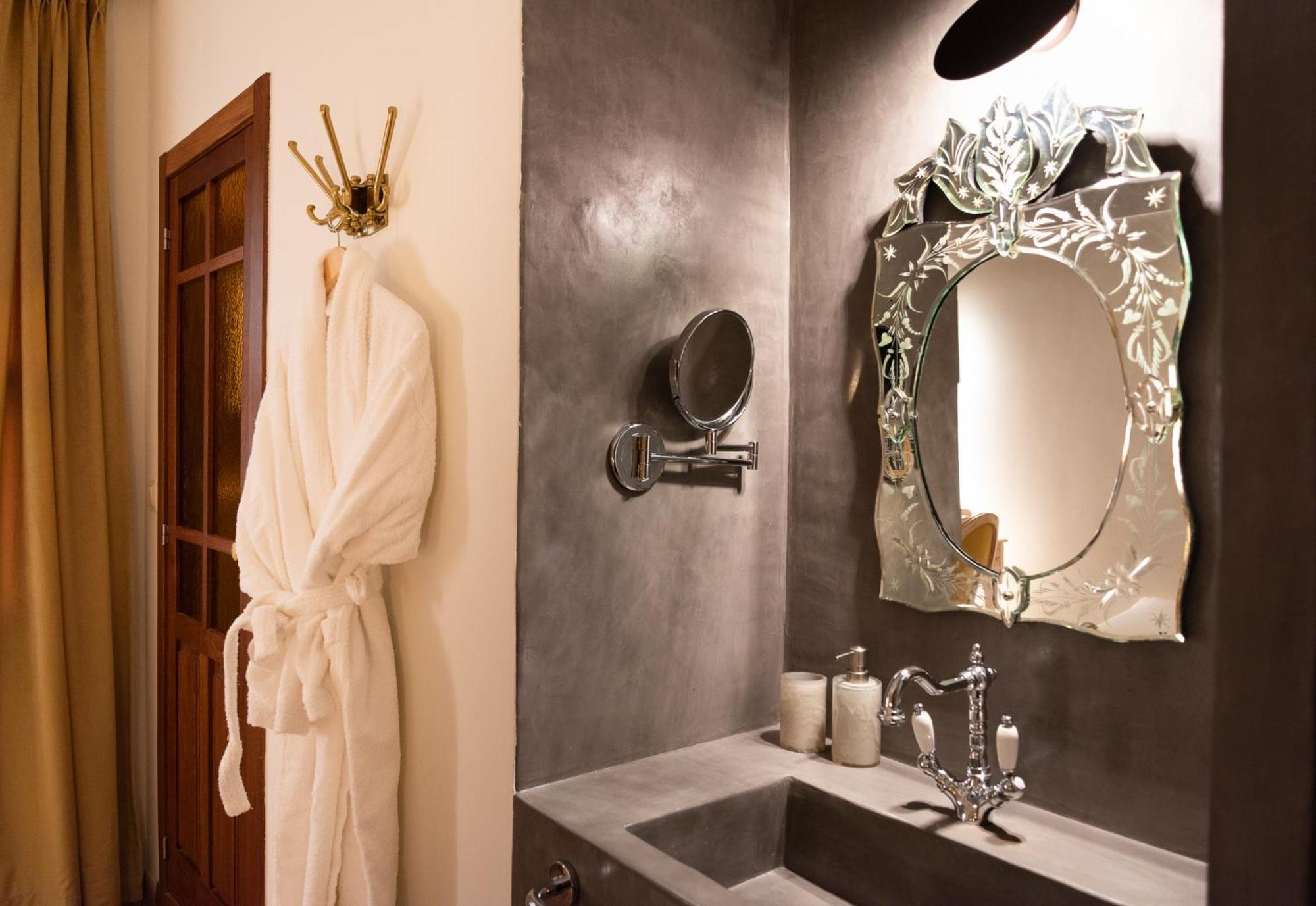 Hotel Boutique Posada Castaneda กรานาดา ภายนอก รูปภาพ